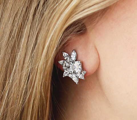 Gardenia Cluster Stud Earrings